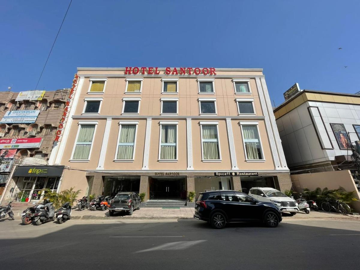 Hotel Santoor 瓦拉纳西 外观 照片