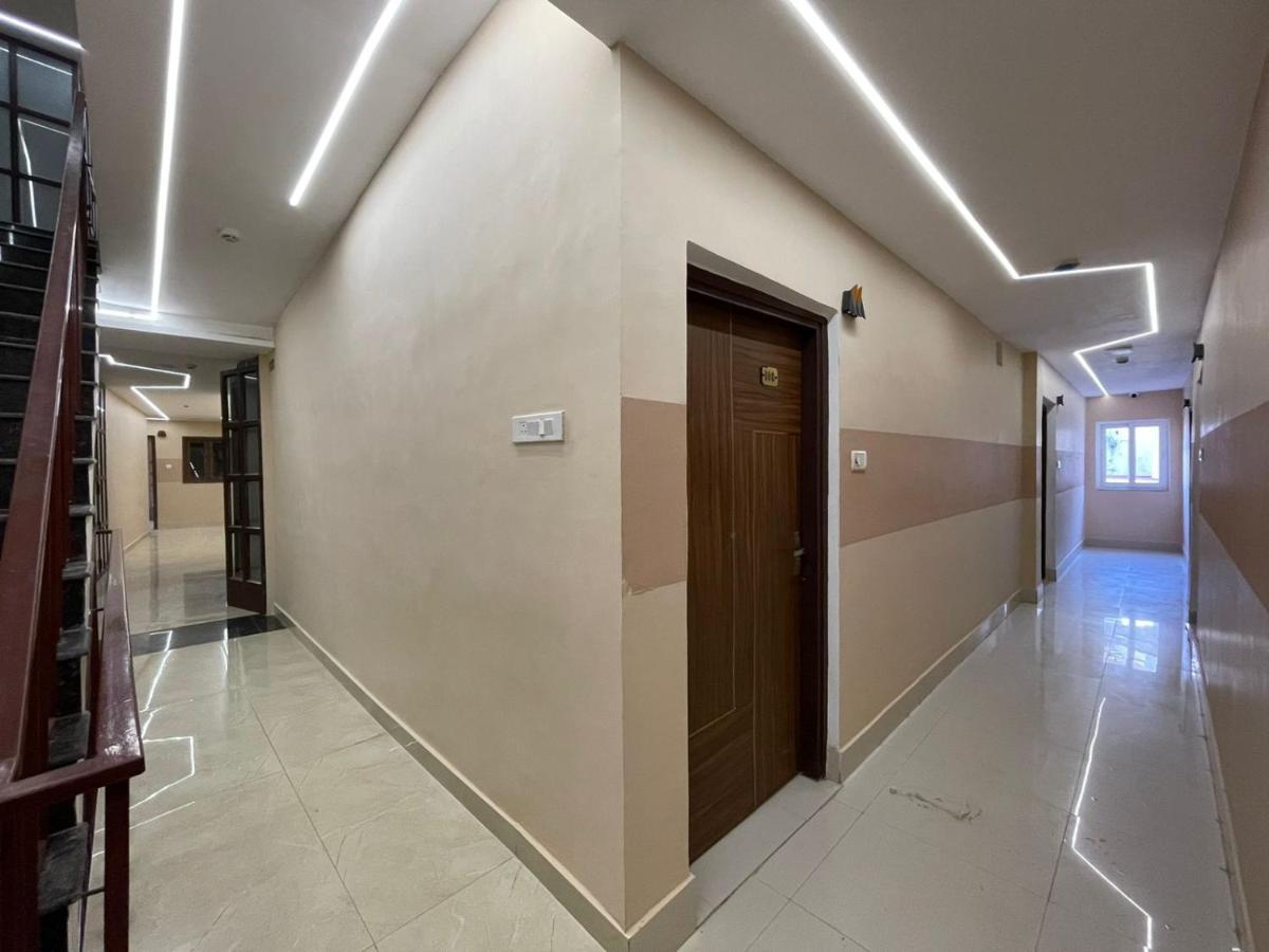 Hotel Santoor 瓦拉纳西 外观 照片
