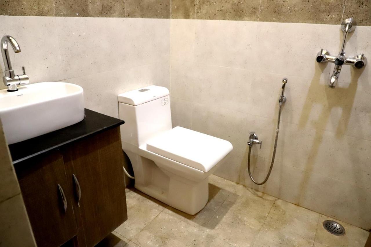 Hotel Santoor 瓦拉纳西 外观 照片